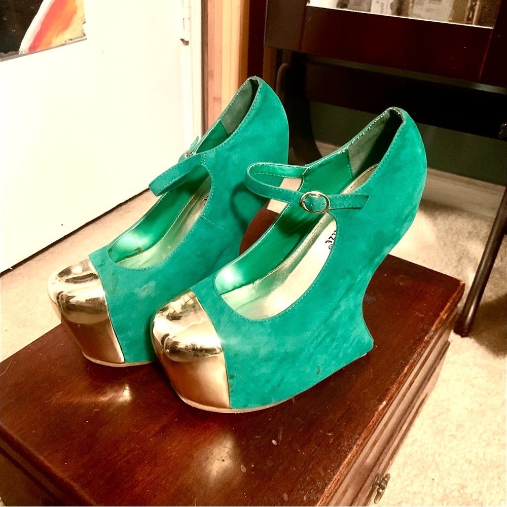 Turquoise Platform Heels - Picture 3 of 4